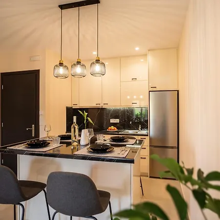 K-Hill Suites Alepou